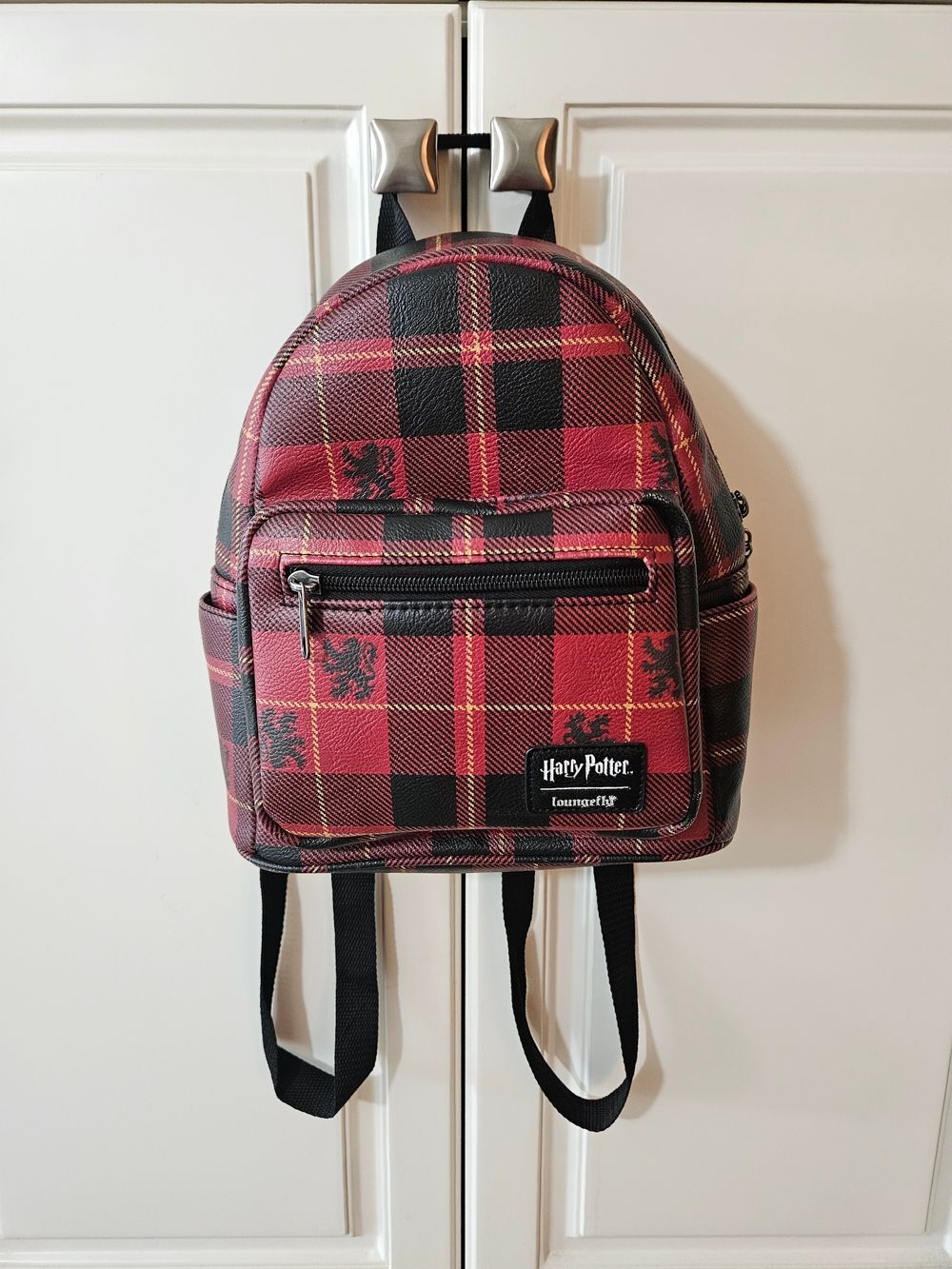 Loungefly x Harry Potter Gryffindor Red Plaid Mini Backpack Universal Studios